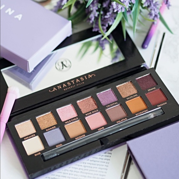 BNIB Anastasia Beverly Hills Norvina Palette - Picture 4 of 8